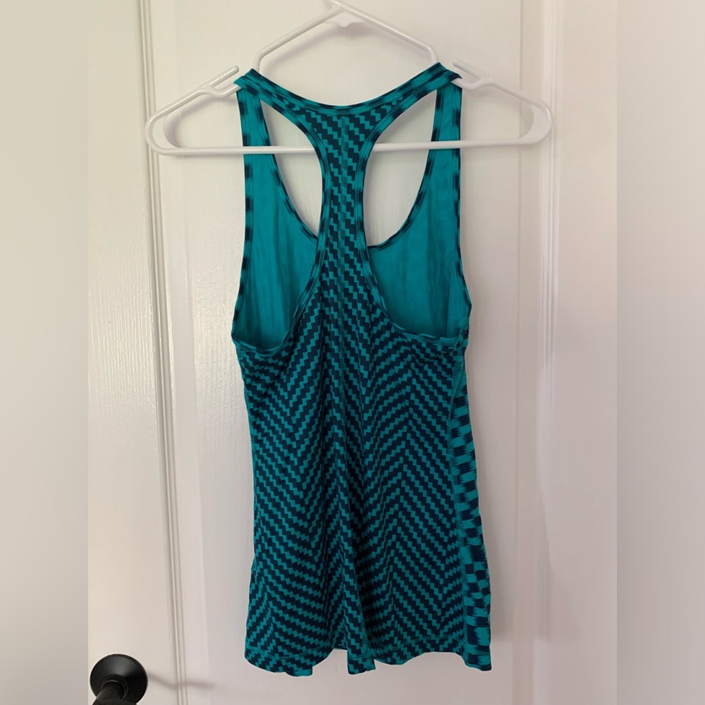 Nike Dri-fit Running Blue Checkered Racerback Tank - Picture 3 of 6